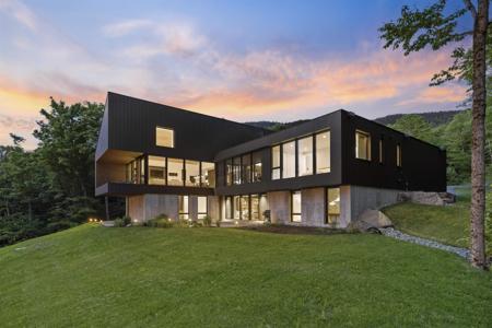 811 Bear Creek Lane
