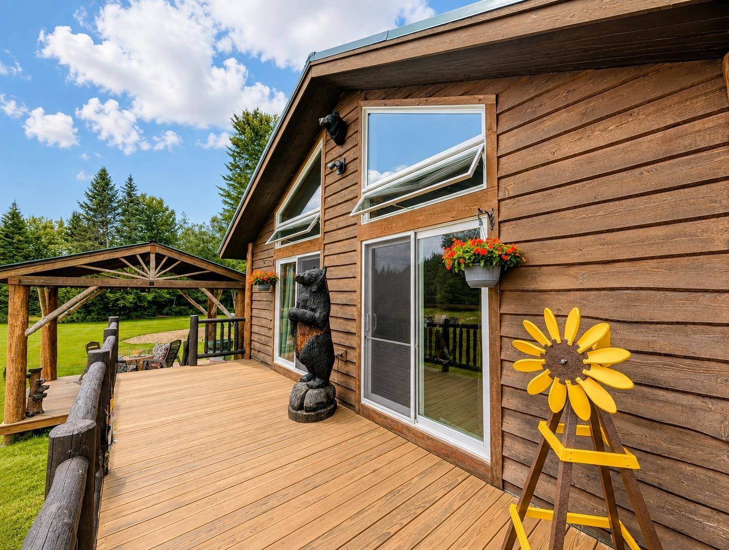 Image 3: The Cabin Image 3: The Cabin