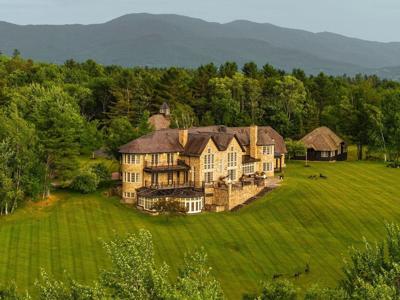 2575 Weeks Hill Road