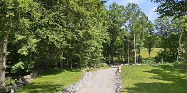 00 Ellsworth Hill Road