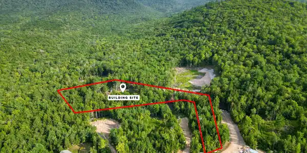 F4 Cave Mountain Drive