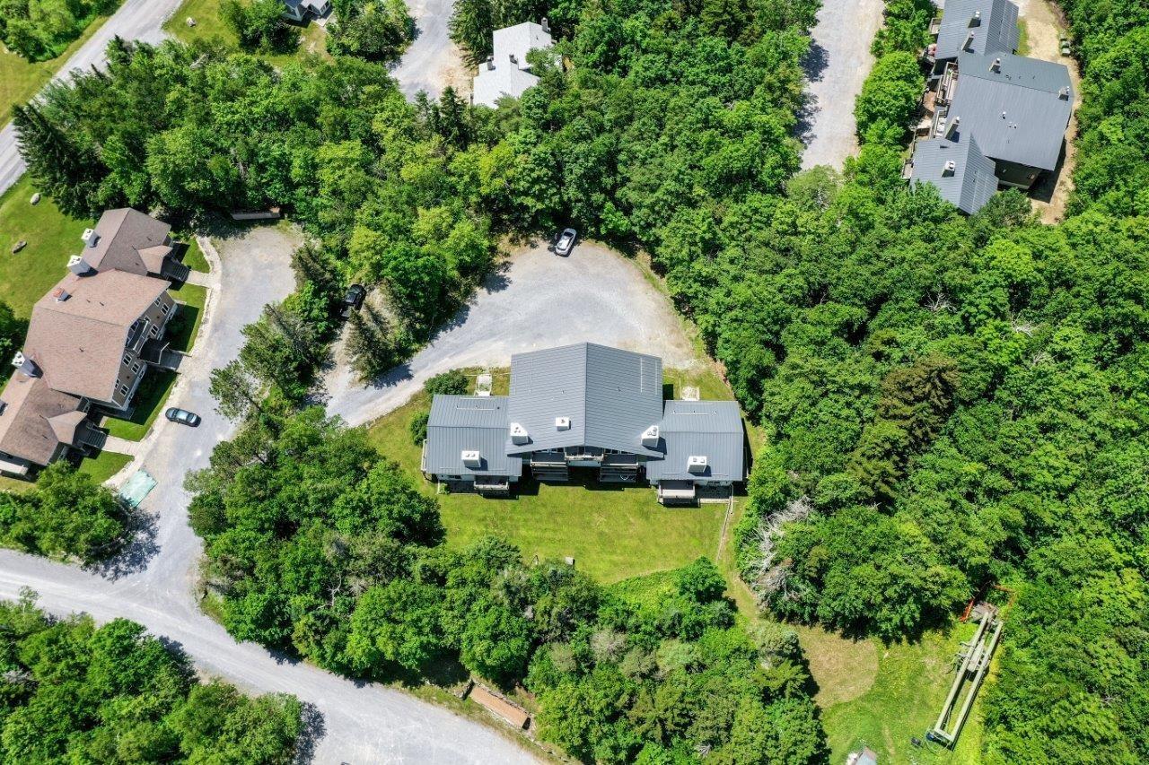 Image 2: Bennington House - Aerial