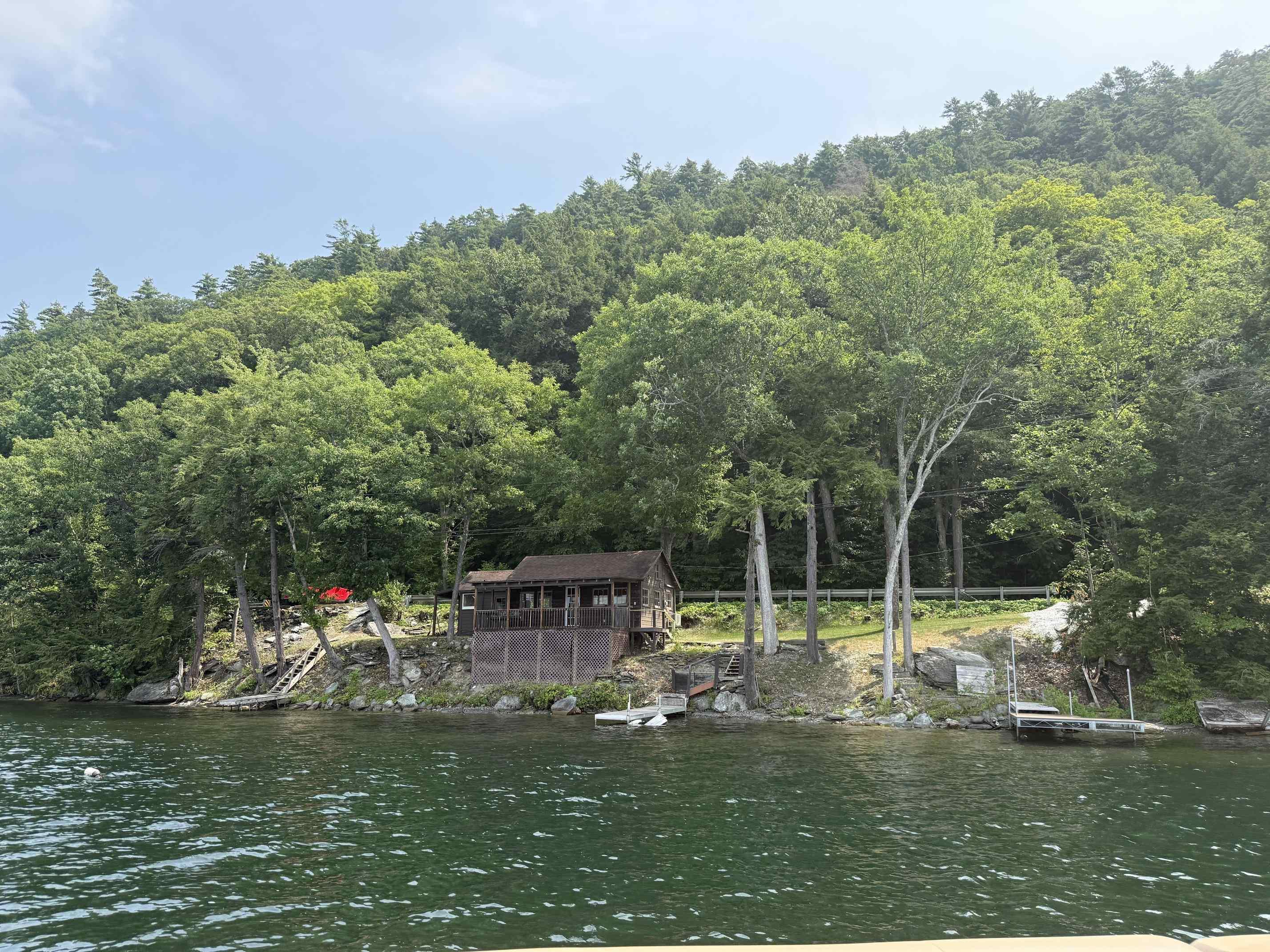 Image 2: OVER 200 FT OF PRISTINE SHORELINE Image 2: OVER 200 FT OF PRISTINE SHORELINE
