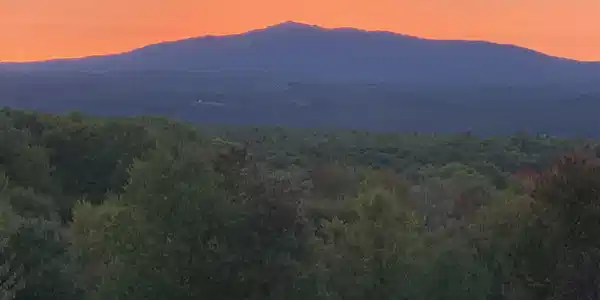 Image 2: Grand Monadnock