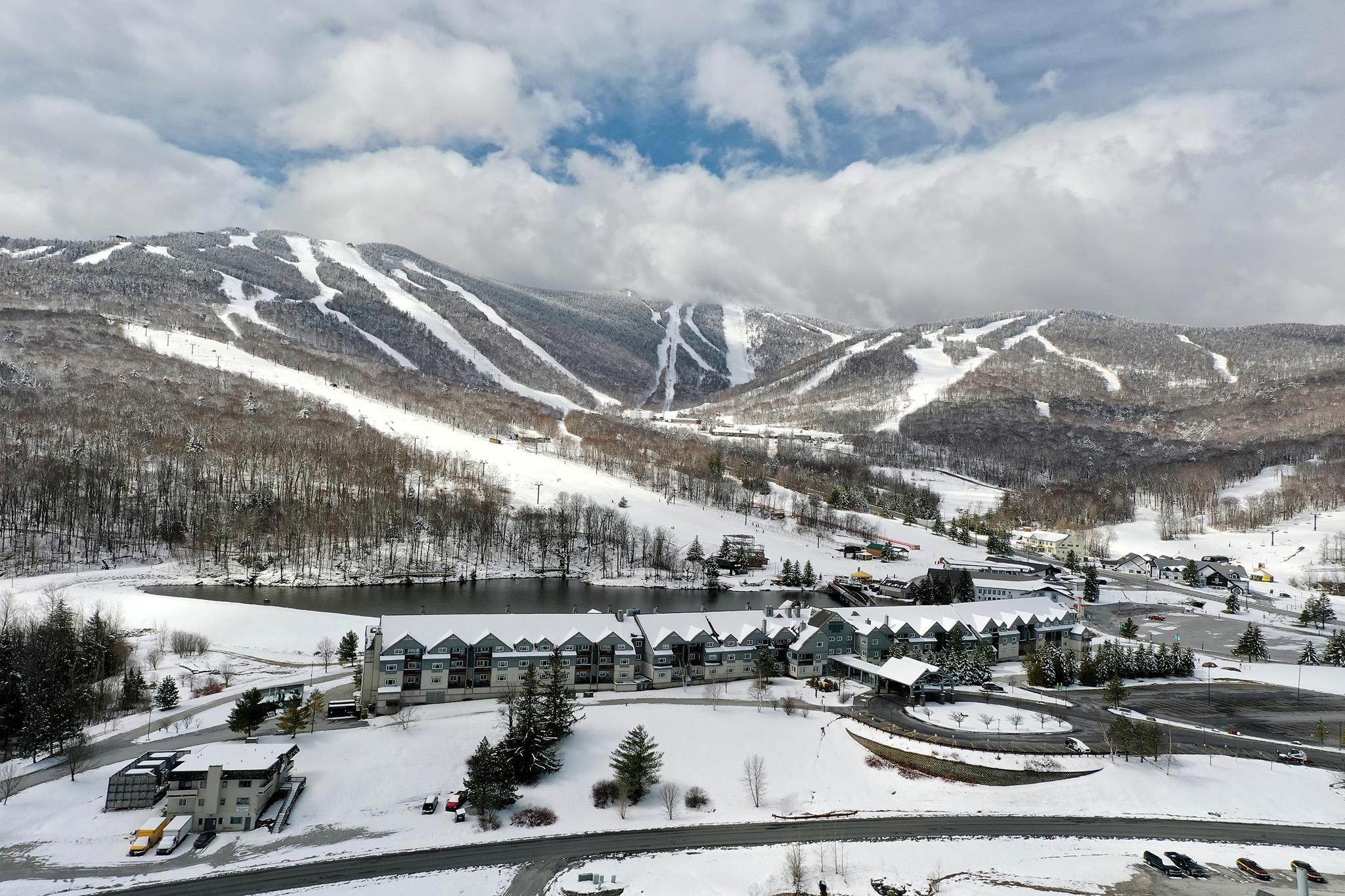 Image 1: Killington Grand Hotel Image 1: Killington Grand Hotel