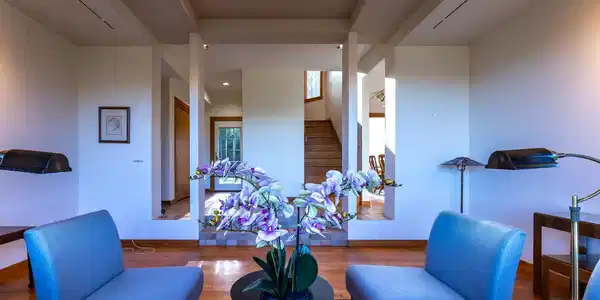 Image 4 Image 4