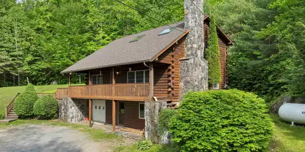 207 Covered Bridge Road