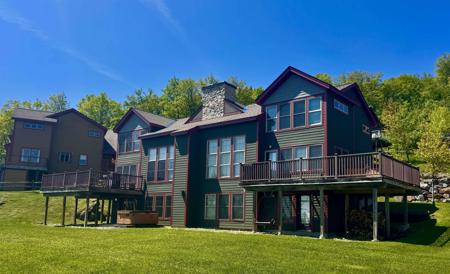31 Tacoma Way
