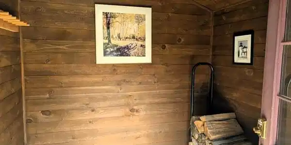 Image 2: Large entry mudroom