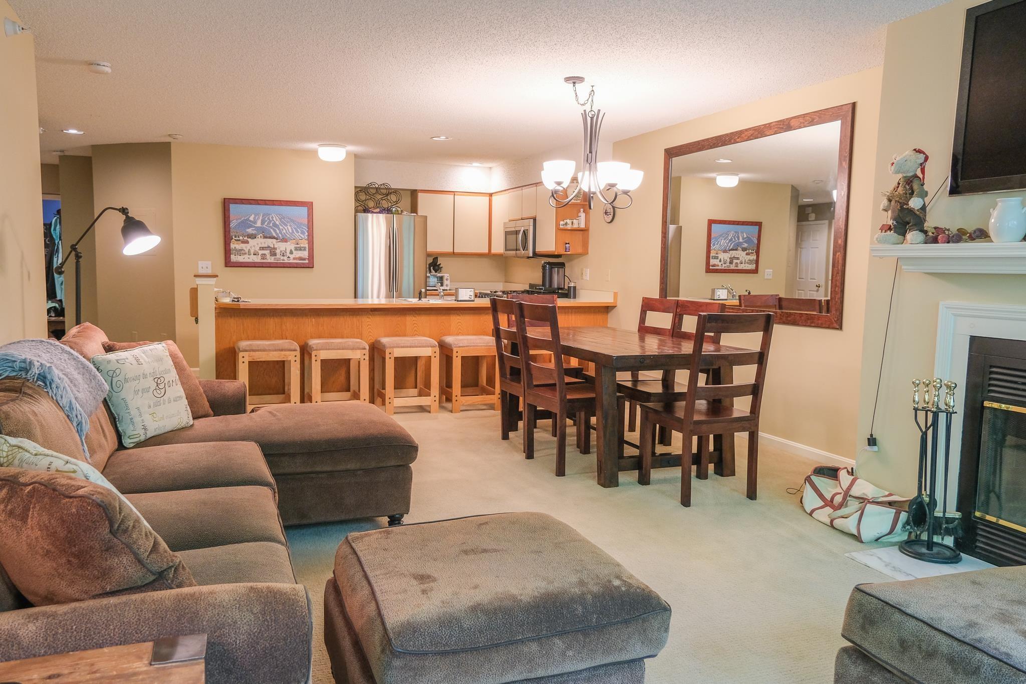 Image 3: Living room Image 3: Living room
