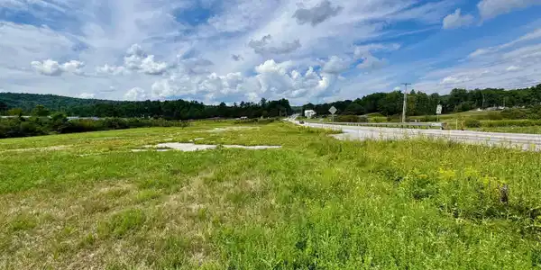2345 US Route 302