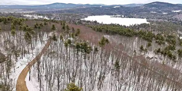 25+18 Upper Lakeview+Rigi Drive