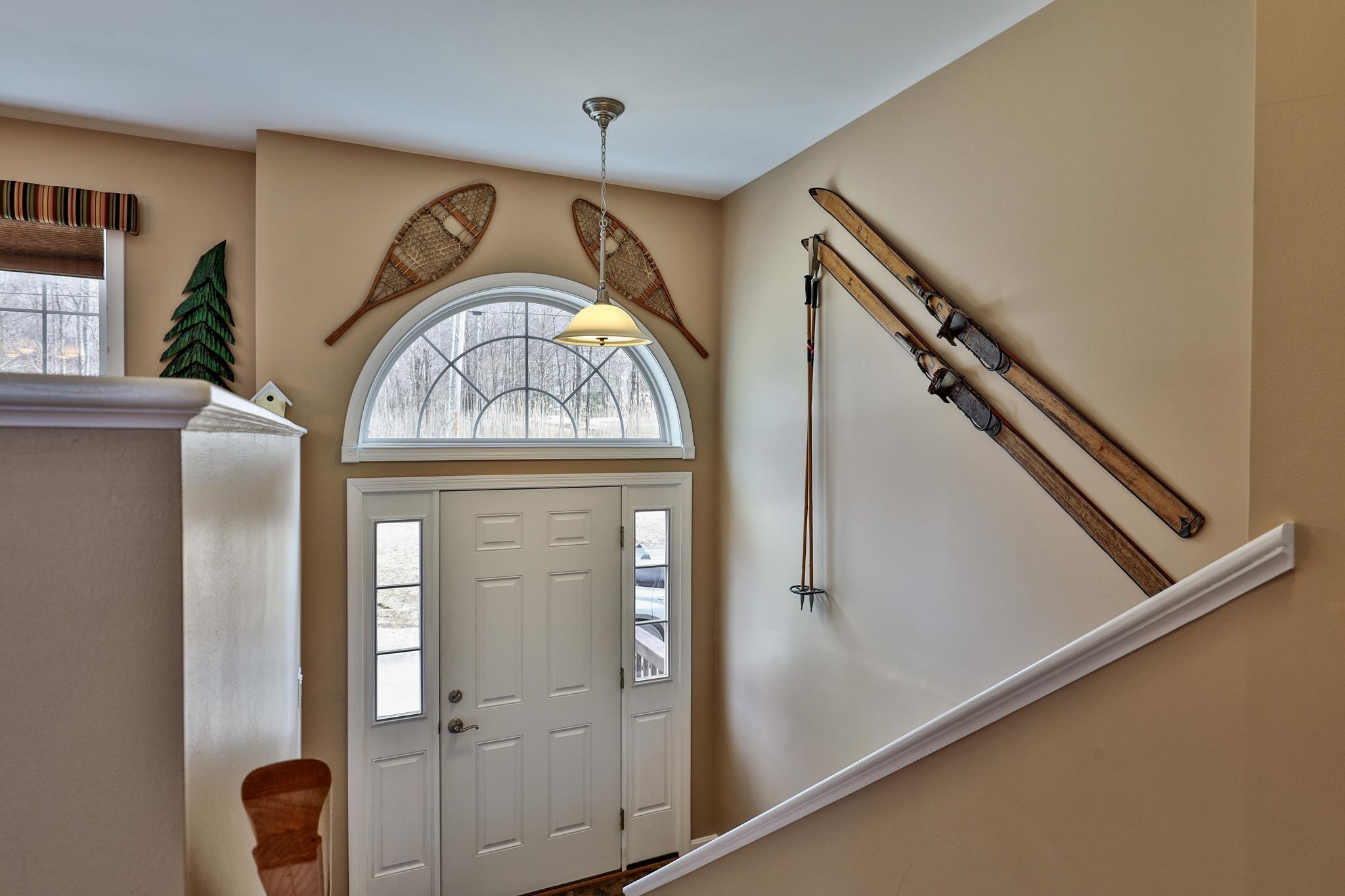 Image 3: Foyer Image 3: Foyer