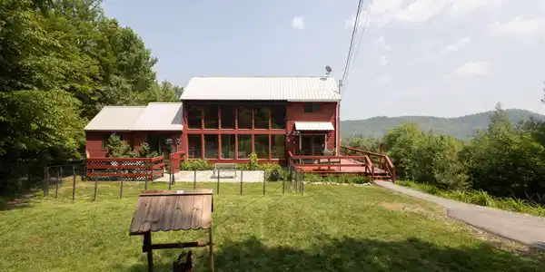 14 Mountain Ridge Road