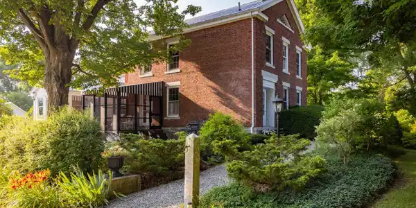 888 Botsford Road