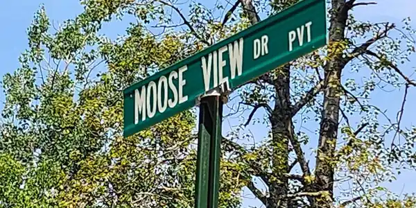 153 Mooseview Drive