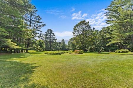 1375 Clay Hill Road