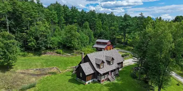 Image 4: 53 acres with trails