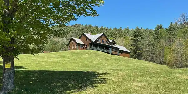 487 Stevens Place