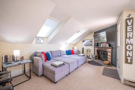 9A Mountain Village Way
