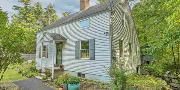 4 Balsam Drive