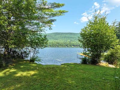 1274 Hooker Road
