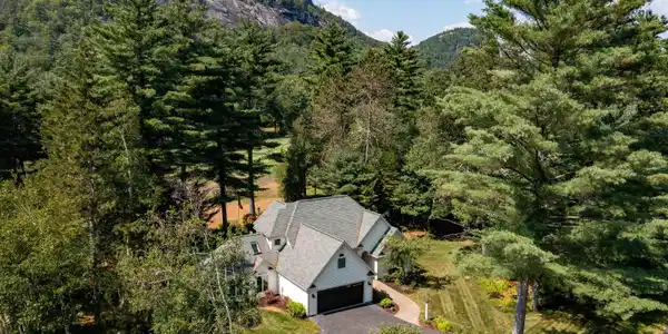 7 Fairway Drive