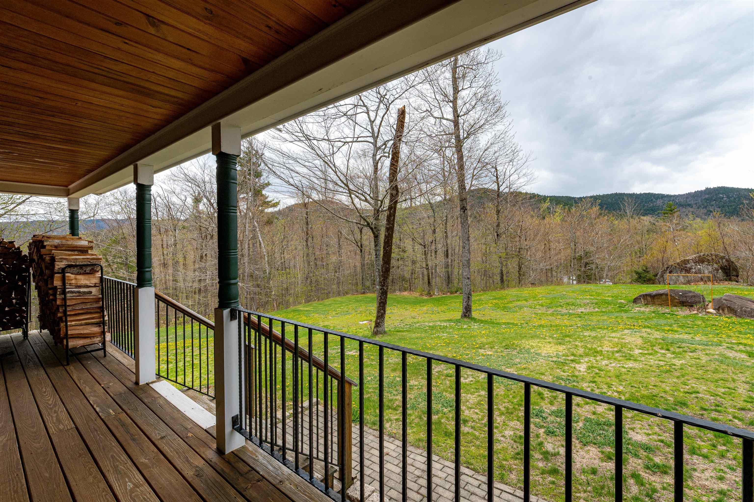Image 3: Panoramic view from the covered porch Image 3: Panoramic view from the covered porch