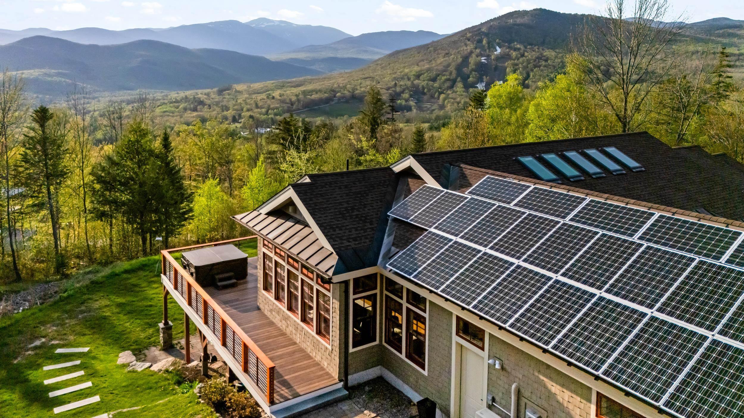 Image 4: 6.5 KW END-PHASE SOLAR SYSTEM