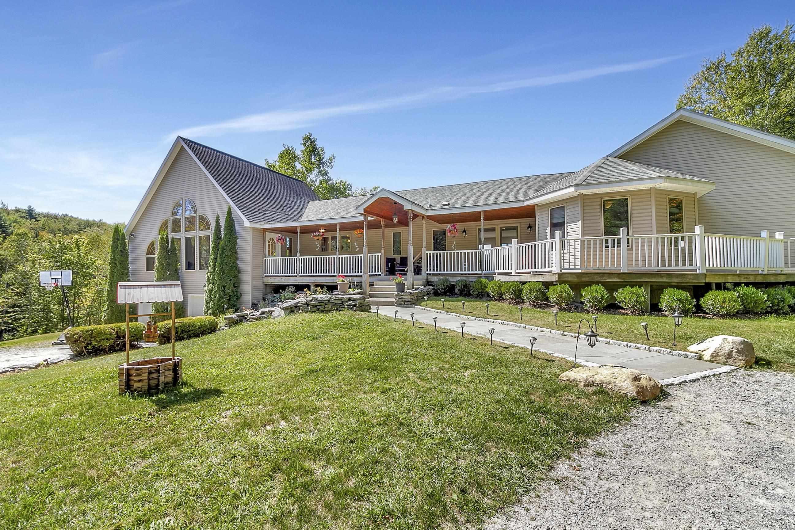 Image 1: Tucked back on a quiet road in Peru.