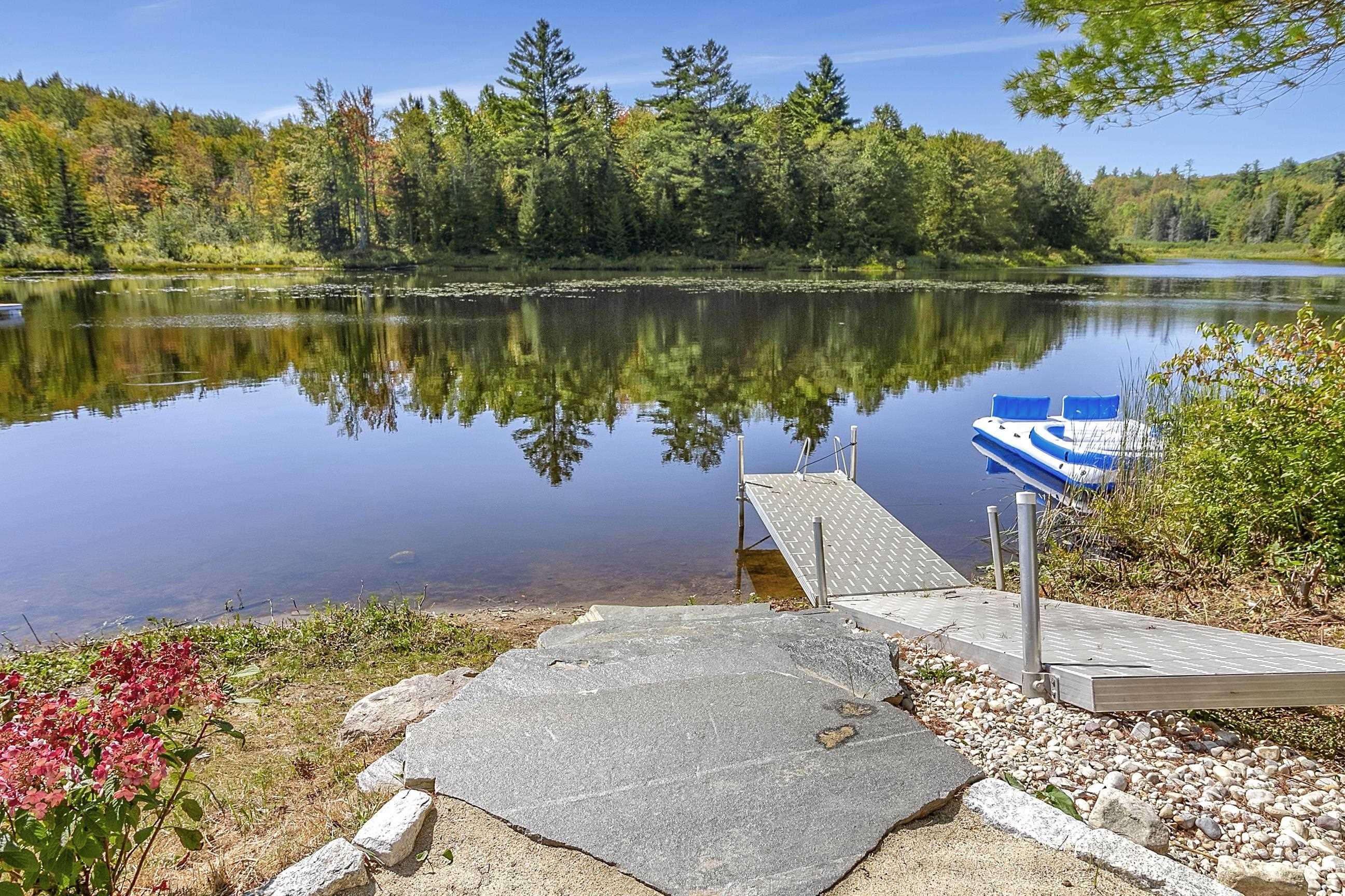 Image 2: Jump off the dock!