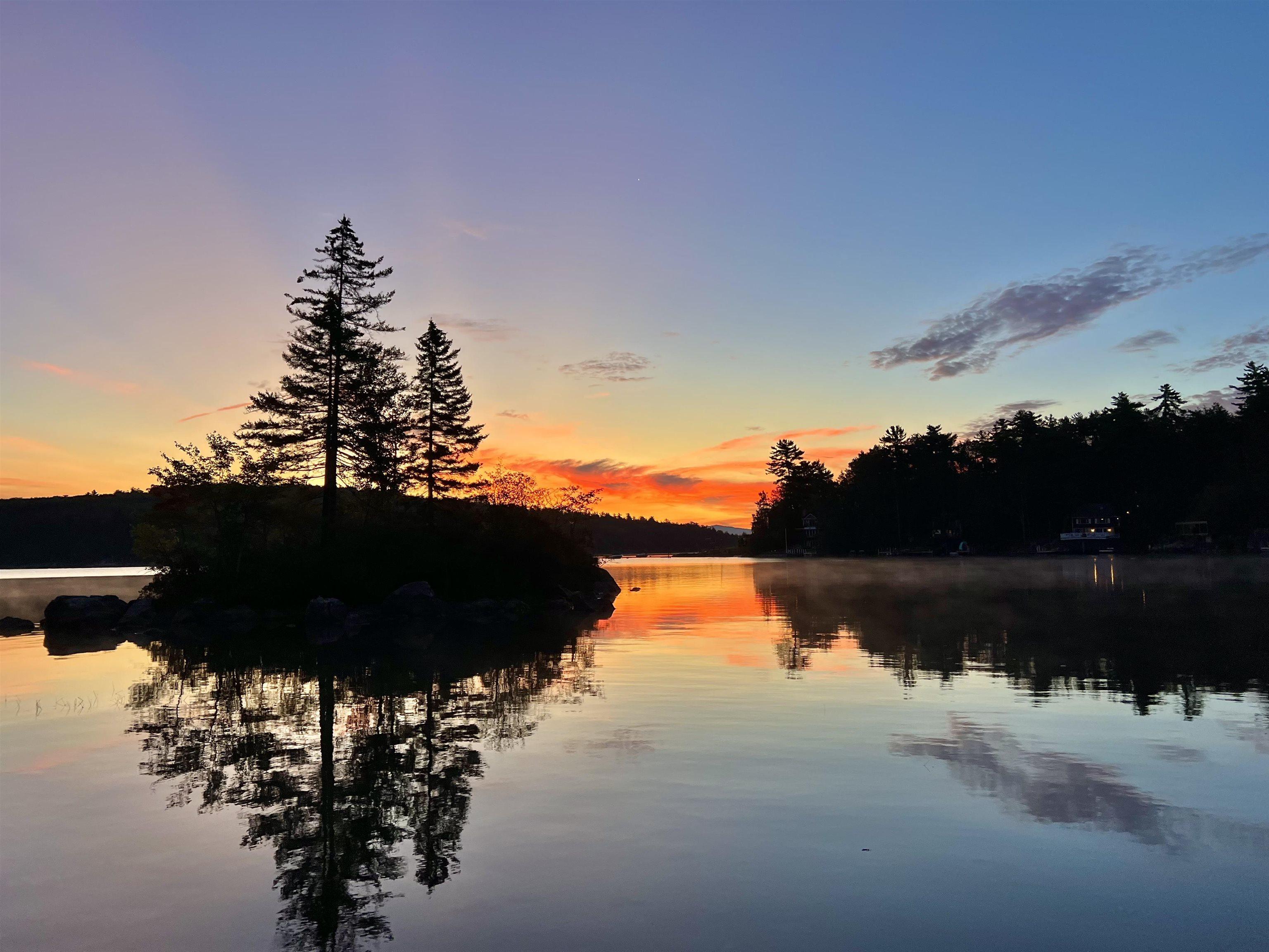Image 2: STUNNING SUNRISE