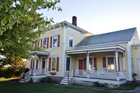 8682 Vermont Route 22A