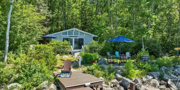 46 Big Barndoor Island