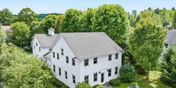 85 Smith Falls Lane