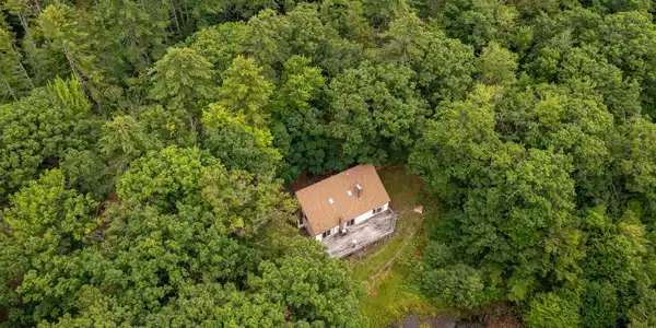 90 Champion Hill Road