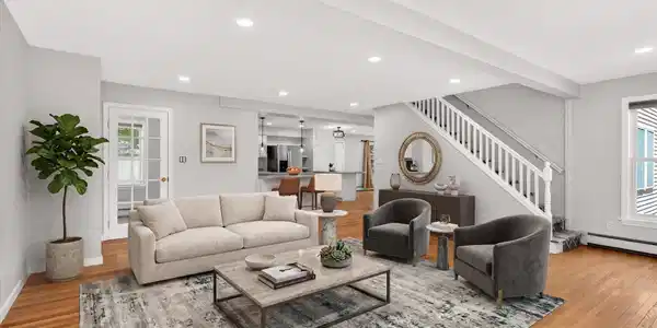 Image 3: Living Room