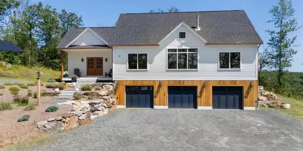 151 Rawson Ridge