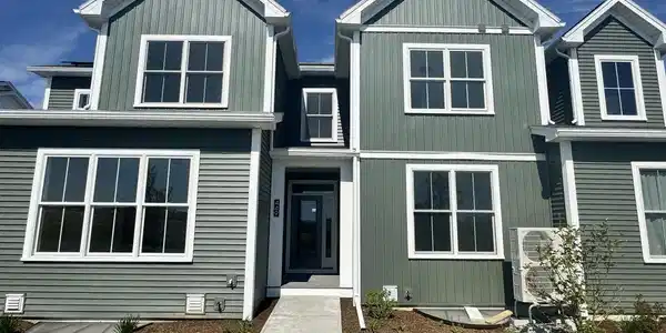 449 Old Farm Road