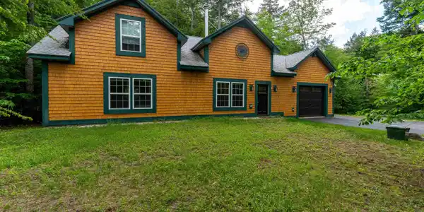 177 Alpstrausse