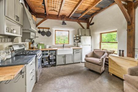 417 Maple Hill Road