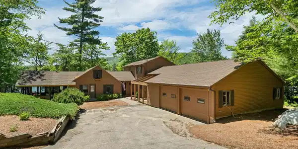 82 Woodlands Road