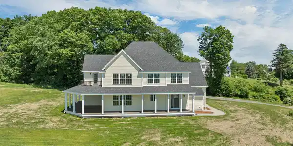 22 Fairway Drive