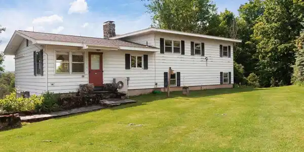 459 Carpenter Road