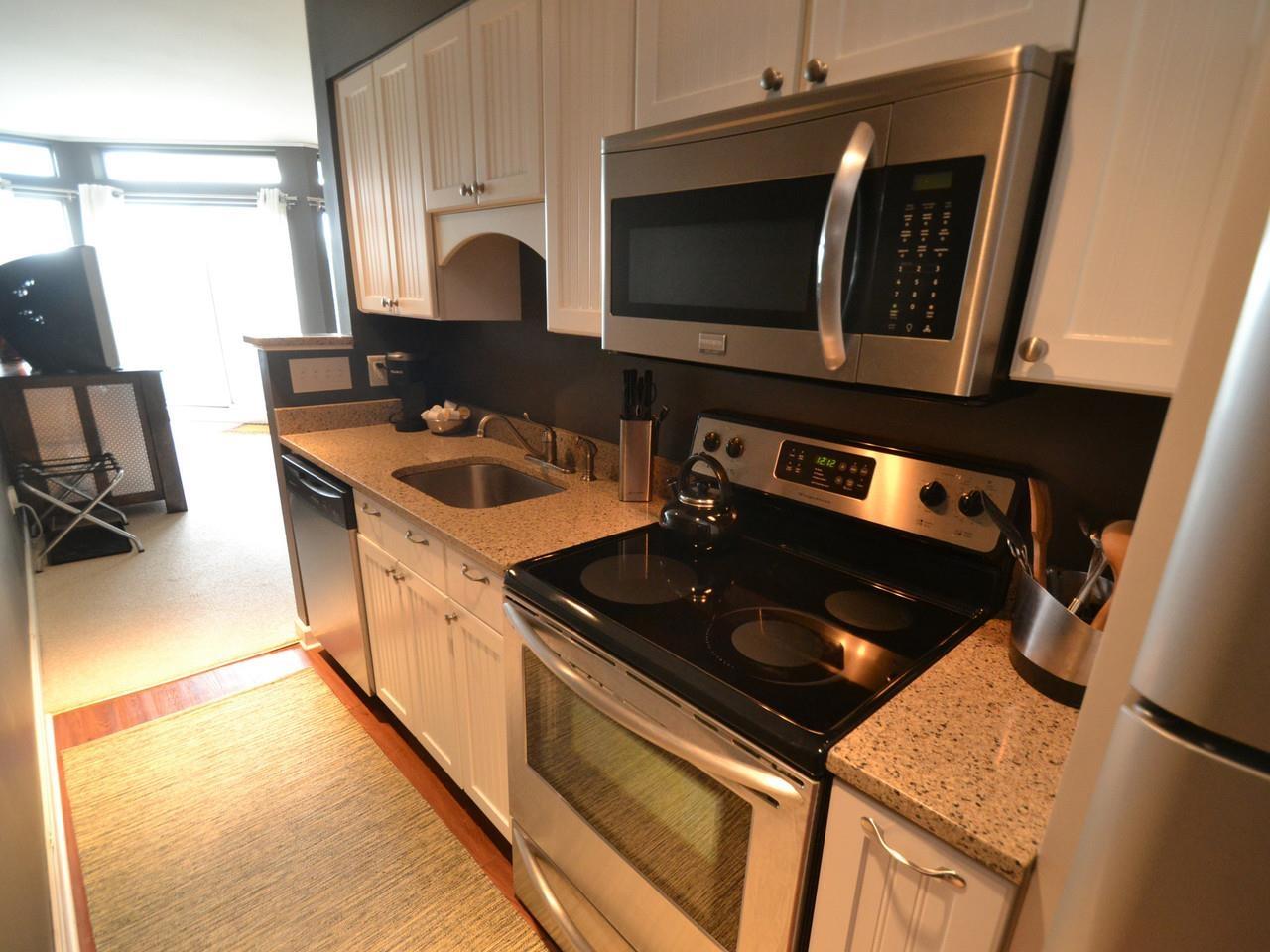 Image 4: Kitchen Image 4: Kitchen