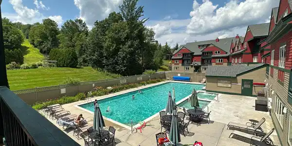 Image 4: Outdoor year-round pool