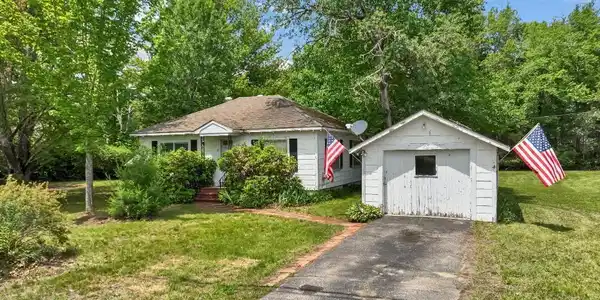 4 Varney Point Road