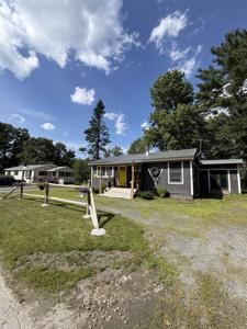 33 Pleasant Street Extension