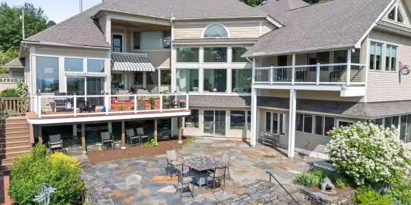 56 Tracy Way