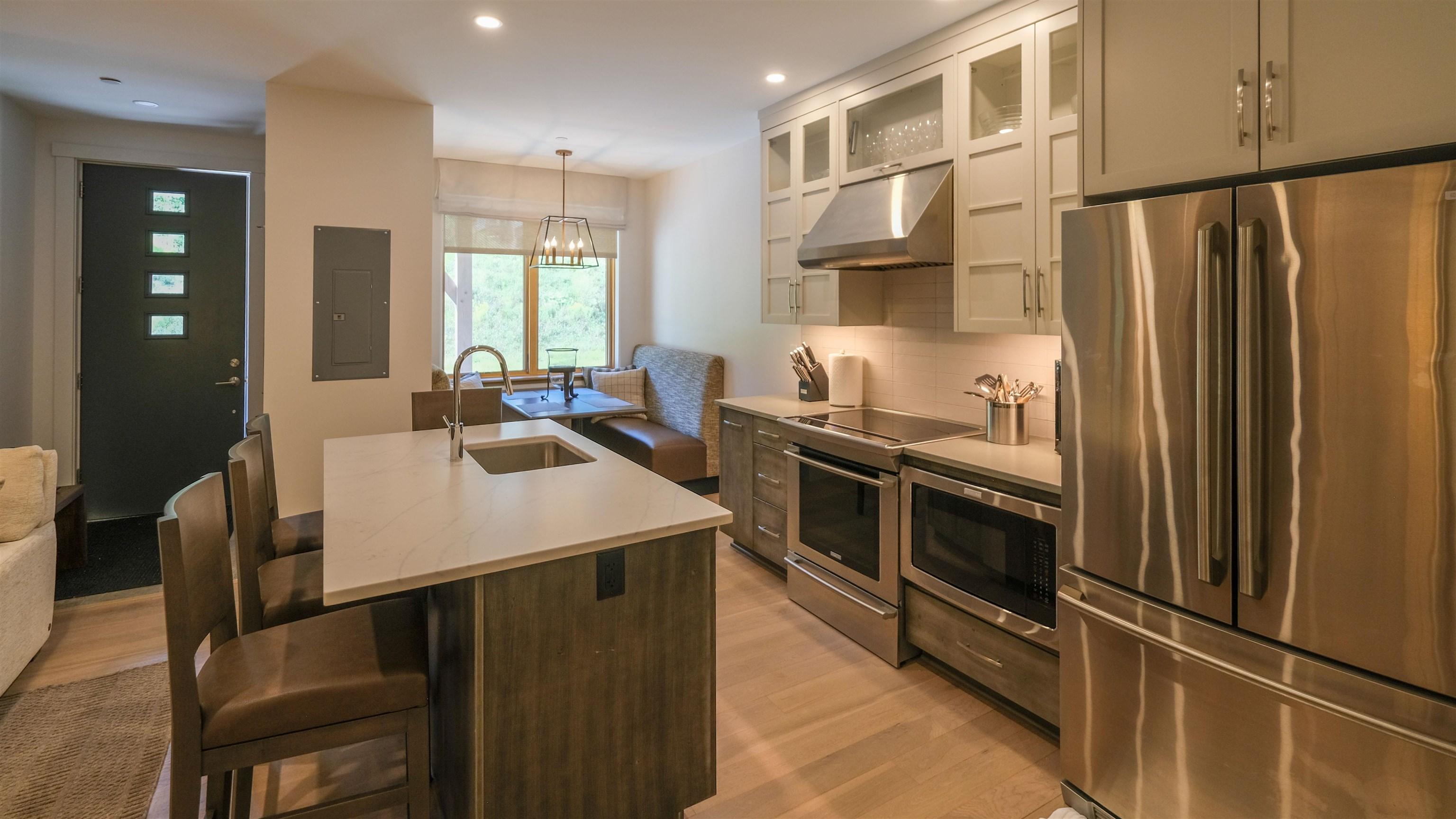 Image 3: Kitchen Image 3: Kitchen